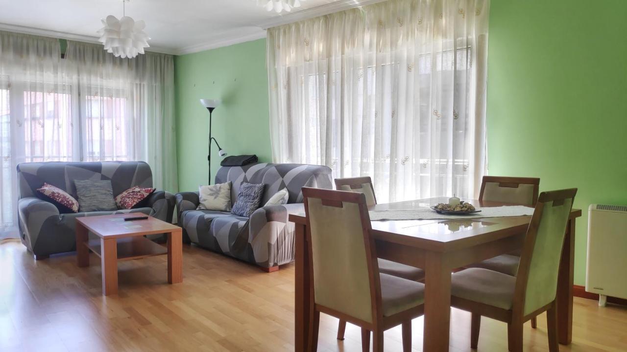 Apartamento Naval Marin Luaran gambar